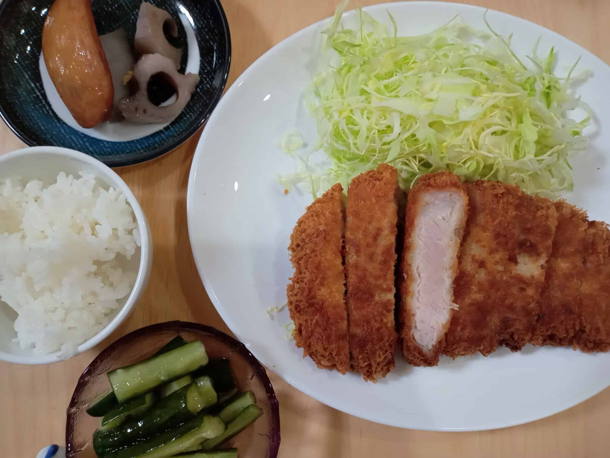 ヤマダ餅豚ロースとんかつ生パン粉4